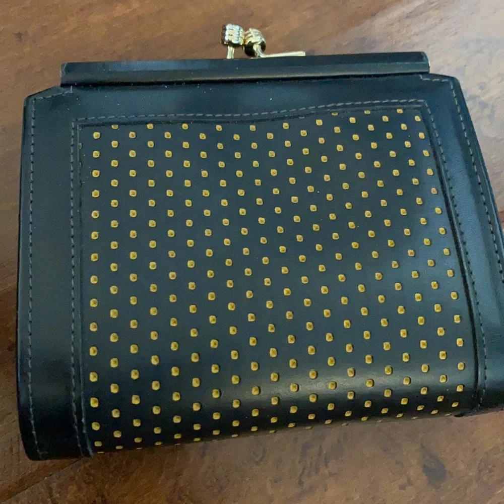 Dooney & Bourke Handbag & Wallet Duo